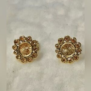 Monet Vintage Clip-on Earrings